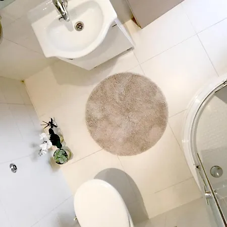 فيلة Luxury Designer Apartment With Terrace In Center *